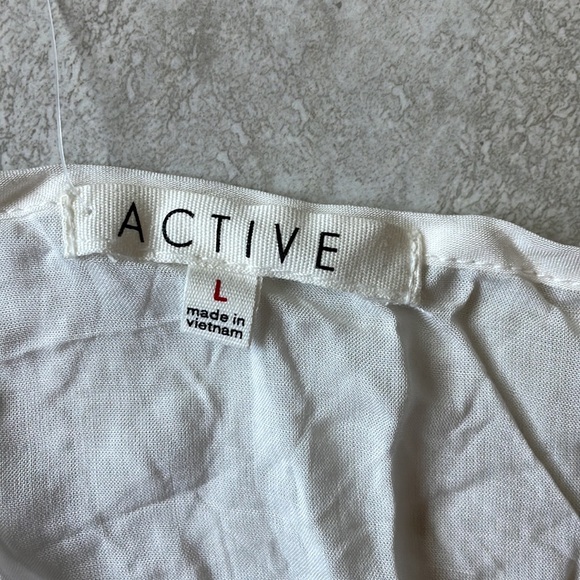 NWOT Active, L,cream wide round neck 2front pockets,sleeveless top for women - Picture 8 of 9